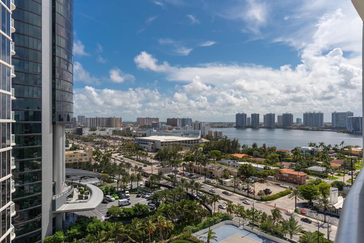 Апартаменти Sunny Isles 1Bdr Sea View And Pool Маямі-Біч Екстер'єр фото